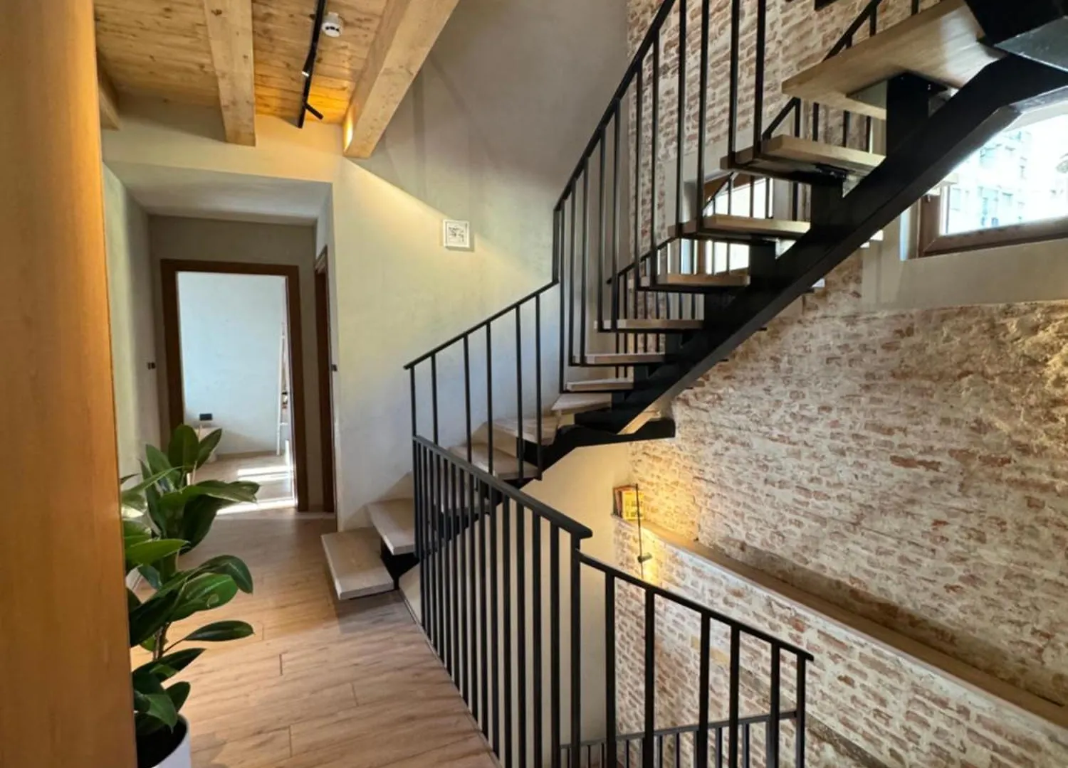 ****  Faces & Places Boutique Hotel Τίρανα Αλβανία
